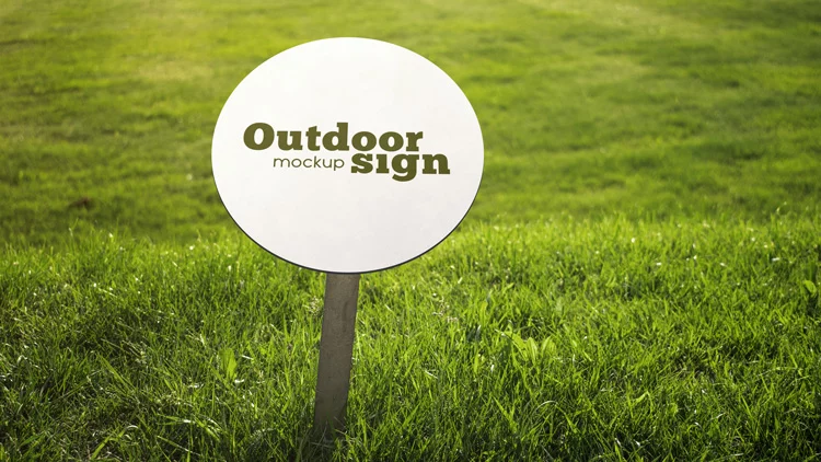2 Free Outdoor Sign PSD MockUps in 4k