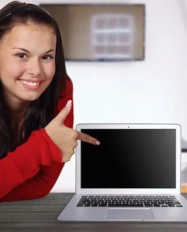 Girl With Laptop PSD Mockup FREE MOCKUP