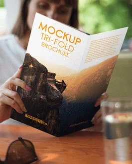 Tri-Fold Brochure – Free PSD Mockup